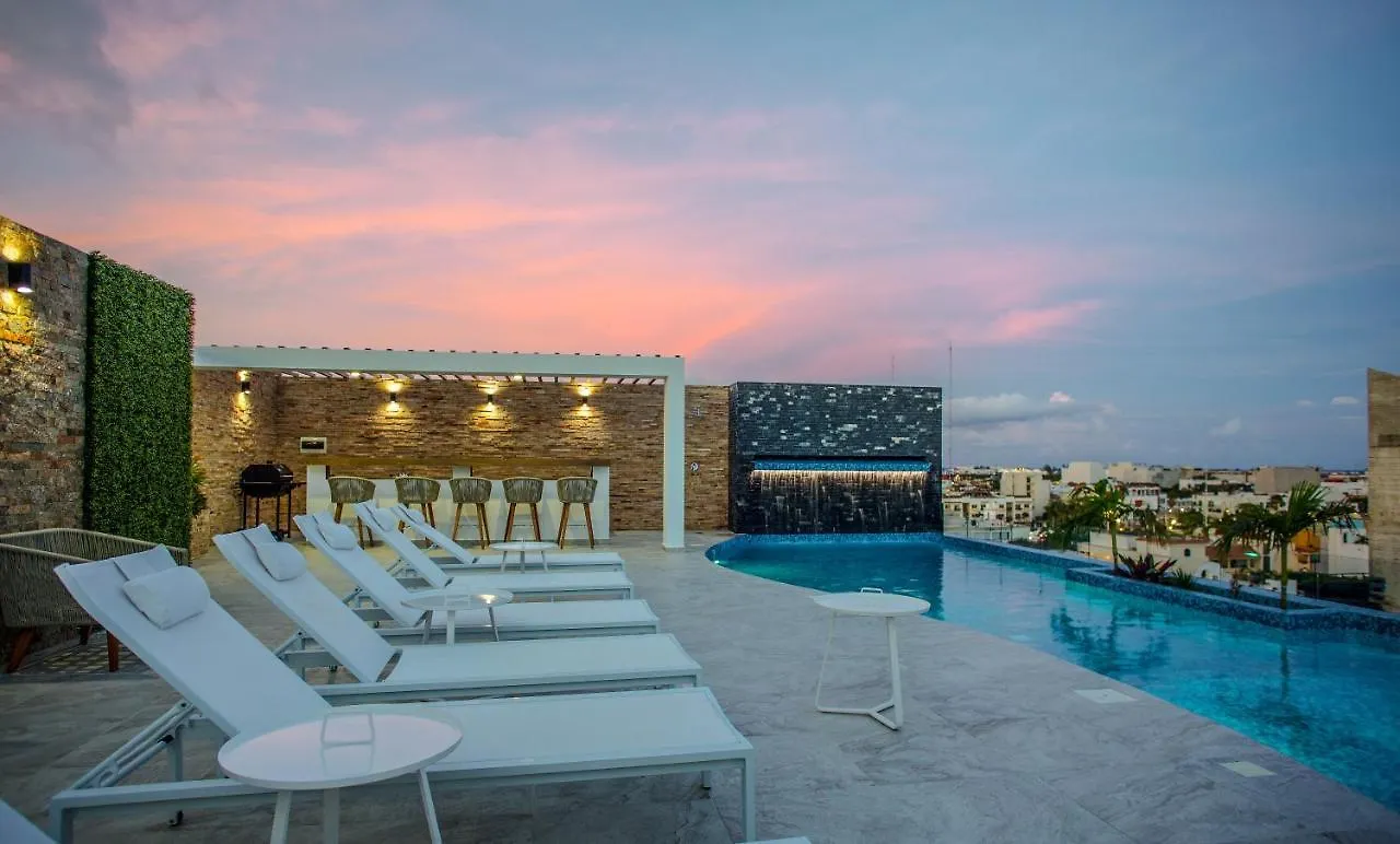 Menesse Midtown Studio Apartment Playa del Carmen