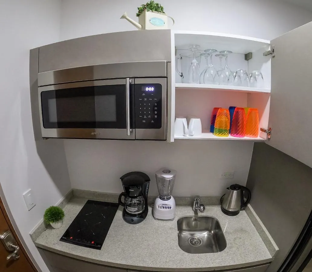 Menesse Midtown Studio Apartment Playa del Carmen